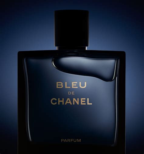 chanel. bleu de chanel|BLEU de CHANEL .